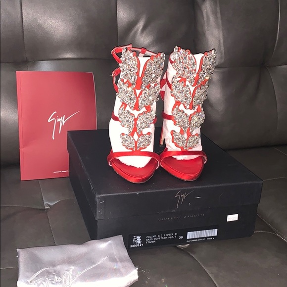 Cruel wing Giuseppe Zanotti - Picture 2 of 4